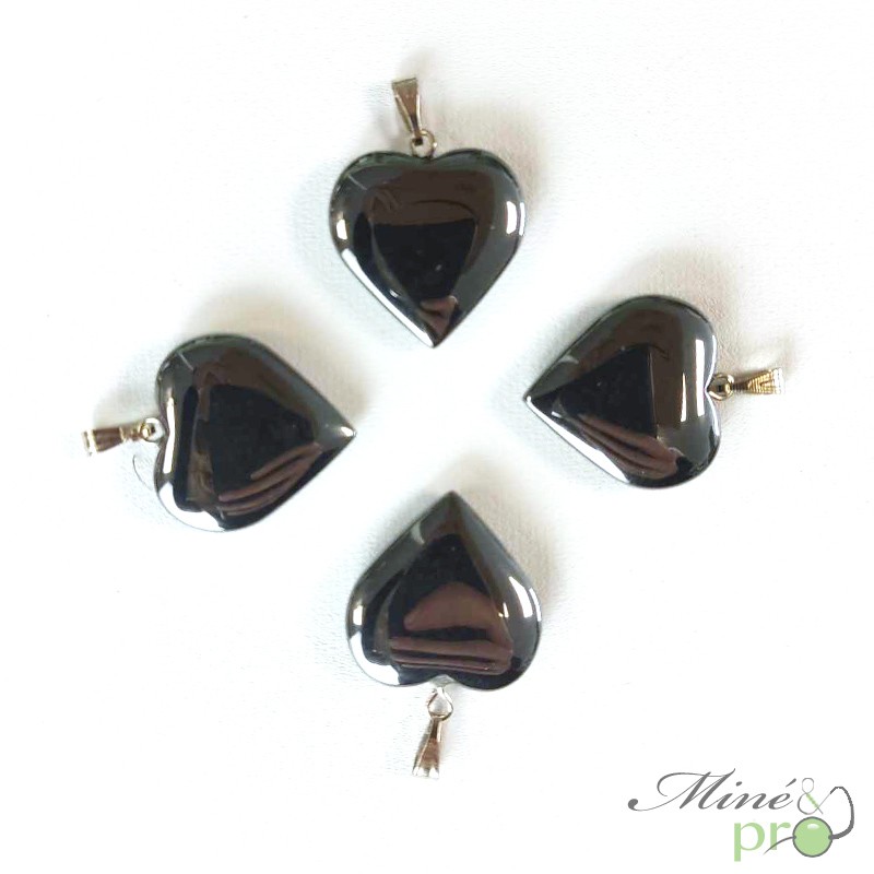 Hematite - pendentif en forme de coeur