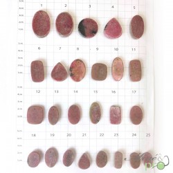 Rhodonite rose - cabochons percés