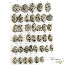 Jaspe dalmatien - cabochons percés