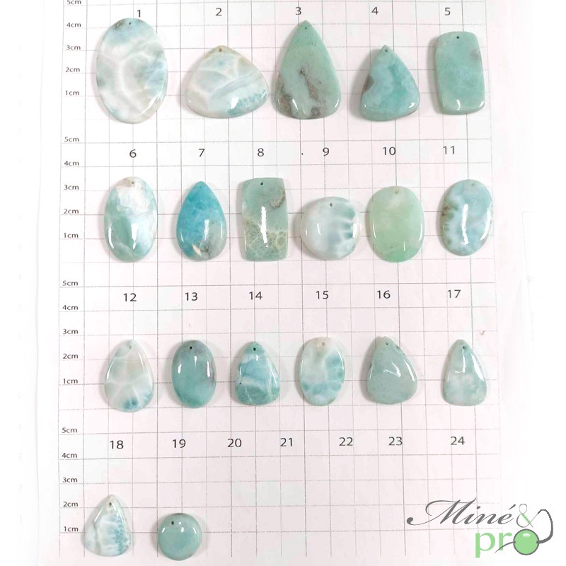 Larimar - cabochons percés