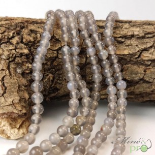 Agate grise A+ en perles rondes 6mm - fil complet